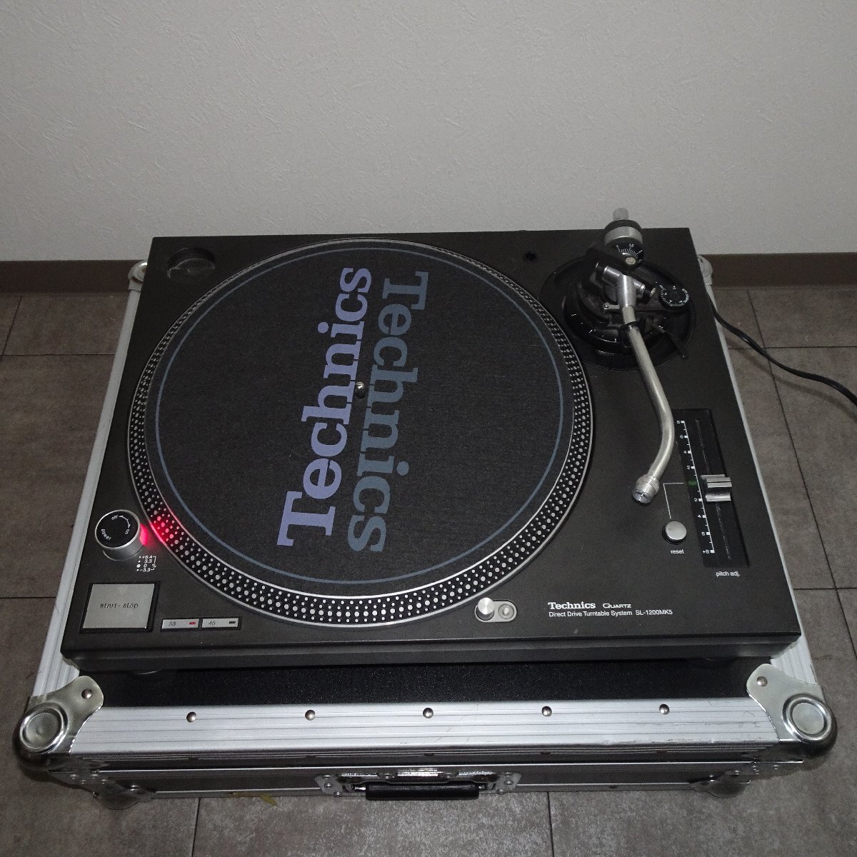 Yahoo!オークション -「technics sl-1200 ケース」の落札相場 Yahoo!オークション -「technics sl-1200 ケース」の落札相場