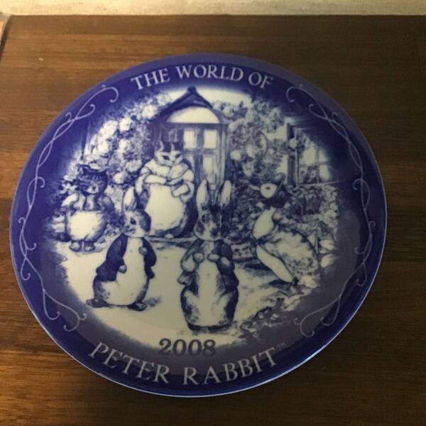 ピーターラビット2008年陶器皿