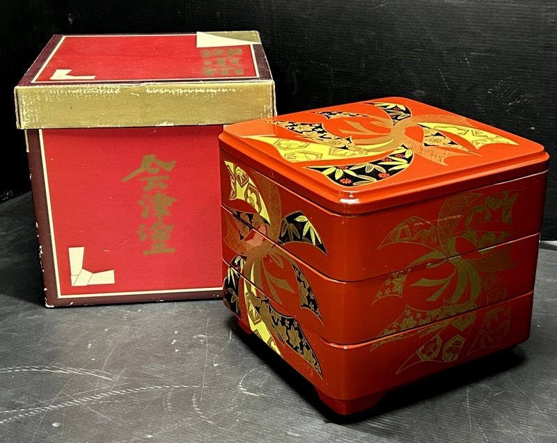 Yahoo!オークション -「松竹梅蒔絵」(重箱) (漆芸)の落札相場 Yahoo!オークション -「松竹梅蒔絵」(重箱) (漆芸)の落札相場