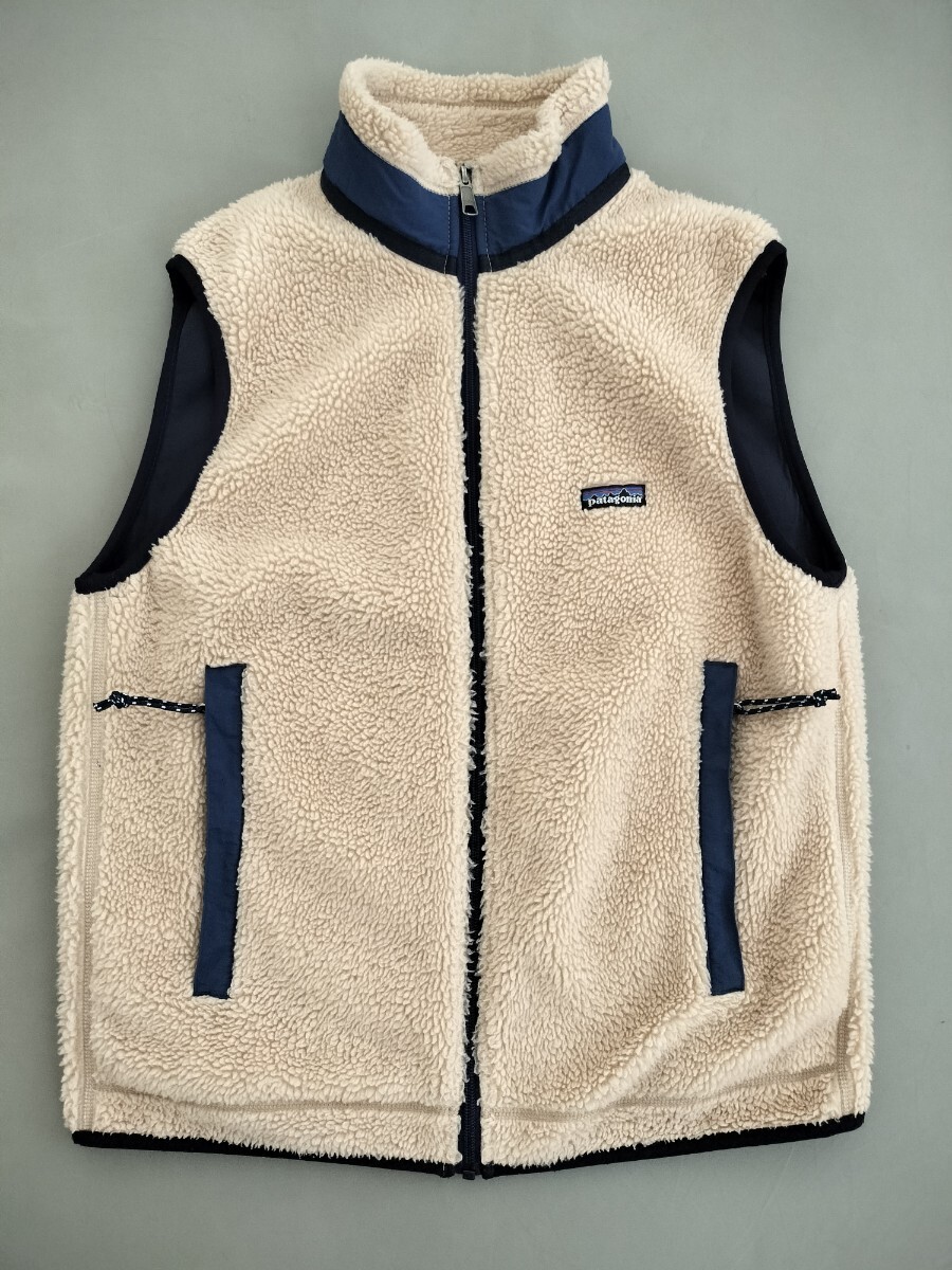 希少】Patagonia パタゴニア PEFレトロXベスト ブランドロゴ 希少】Patagonia パタゴニア PEFレトロXベスト ブランドロゴ