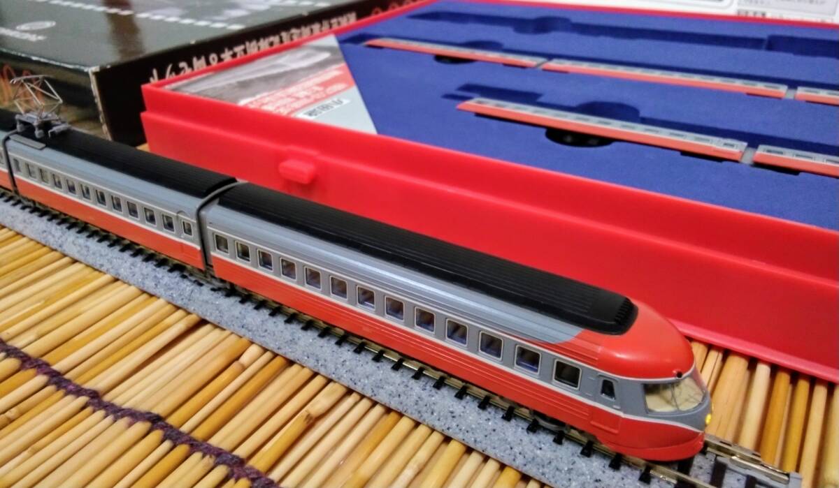 Yahoo!オークション -「小田急ロマンスカー3000形」(Nゲージ Yahoo!オークション -「小田急ロマンスカー3000形」(Nゲージ