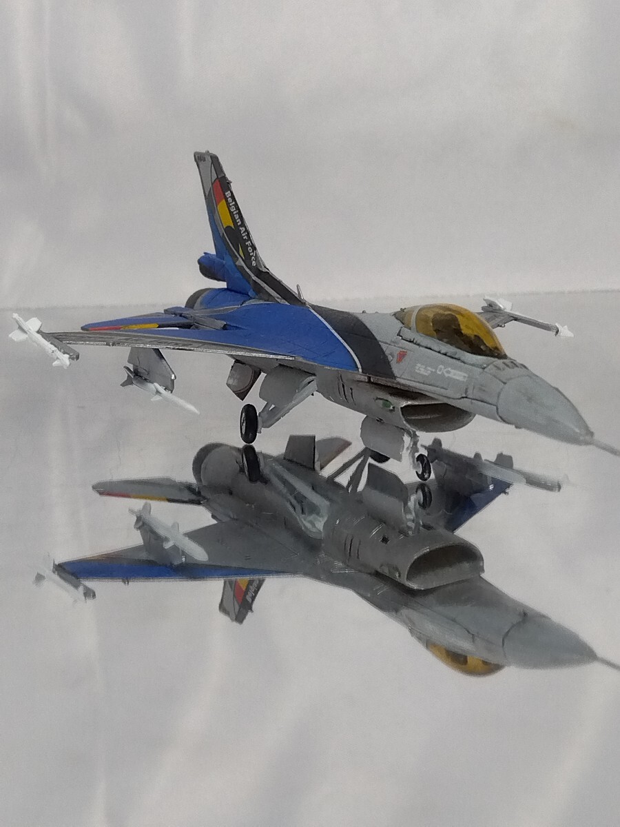 Yahoo!オークション -「f16」(完成品) (航空機)の落札相場・落札価格 Yahoo!オークション -「f16」(完成品) (航空機)の落札相場・落札価格
