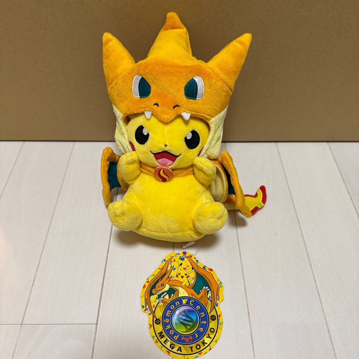 Yahoo!オークション -「メガトウキョー ピカチュウぬいぐるみ Yahoo!オークション -「メガトウキョー ピカチュウぬいぐるみ