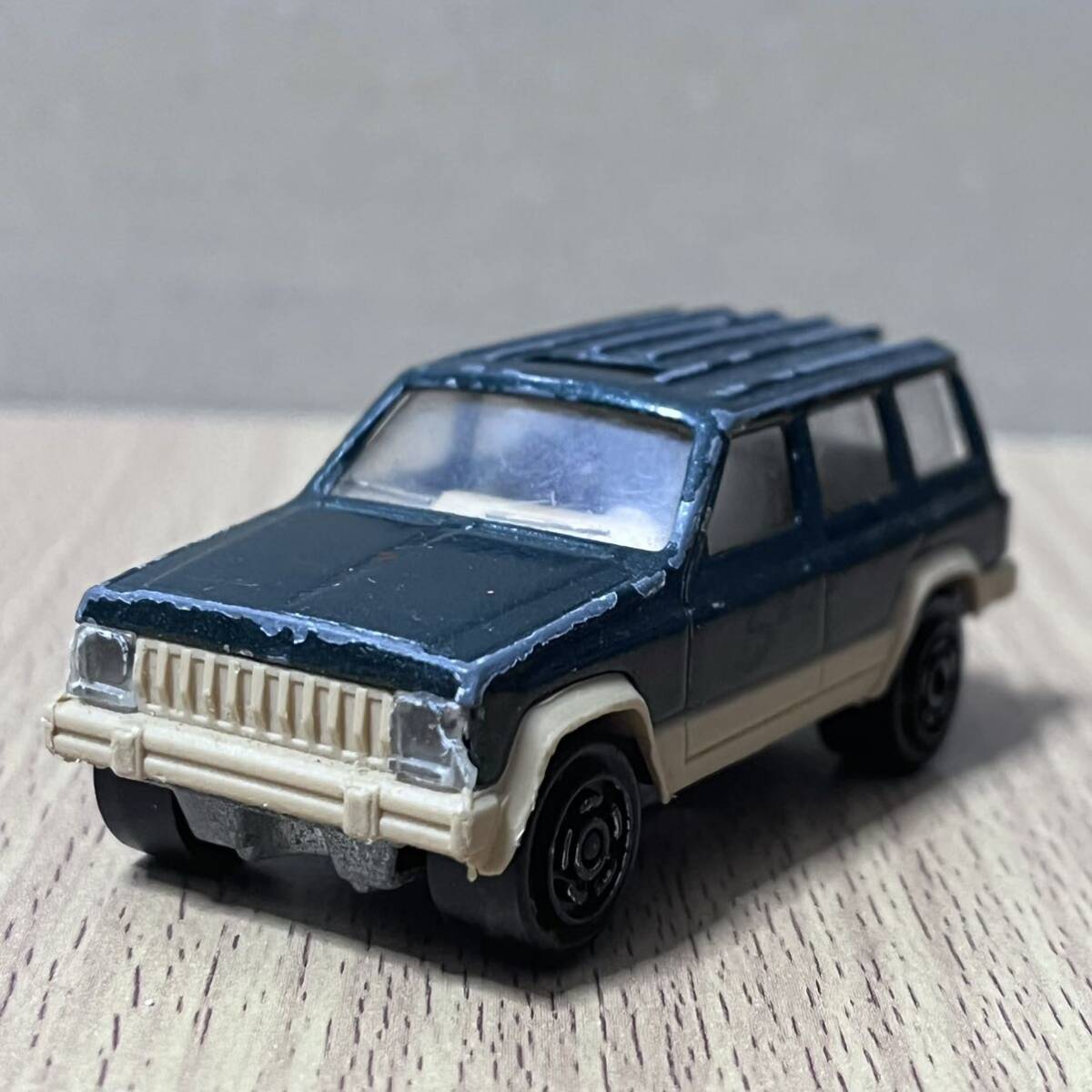 マジョレット「1/24 Jeep Grand Cherokee」ジープ グランド