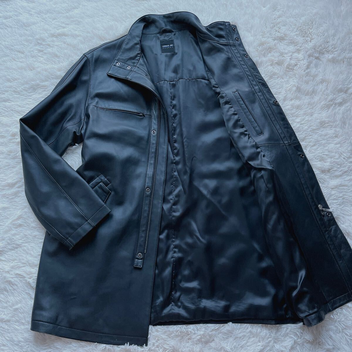 Yahoo!オークション -「cerruti 1881 コート」の落札相場・落札価格 Yahoo!オークション -「cerruti 1881 コート」の落札相場・落札価格