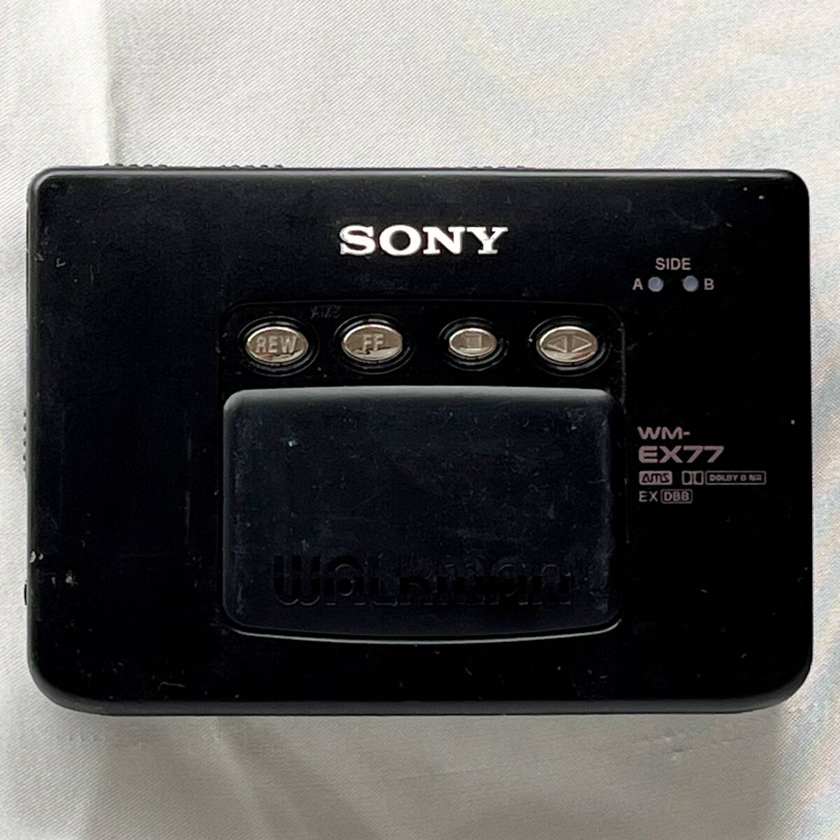 カセットウォークマン SONY WM-FX77、黒色「整備済み、完動超美 カセットウォークマン SONY WM-FX77、黒色「整備済み、完動超美