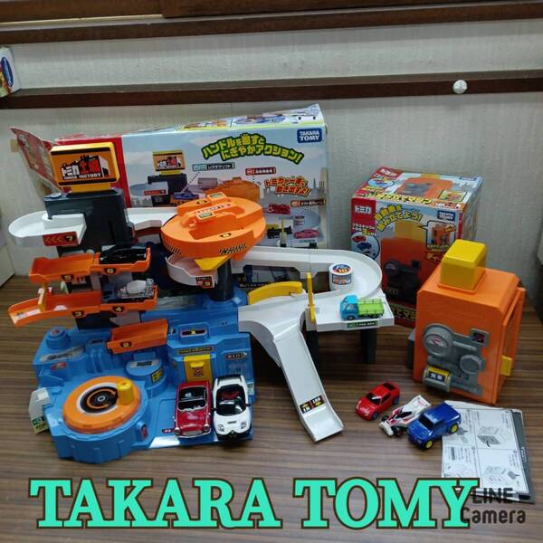 TAKARA TOMY ◆ トミカ工場 メカアクション 自動車工場 & トミカ組み立て マシン 2点セット ミニカー付き ◆ 玩具 おもちゃ 箱付き 現状品