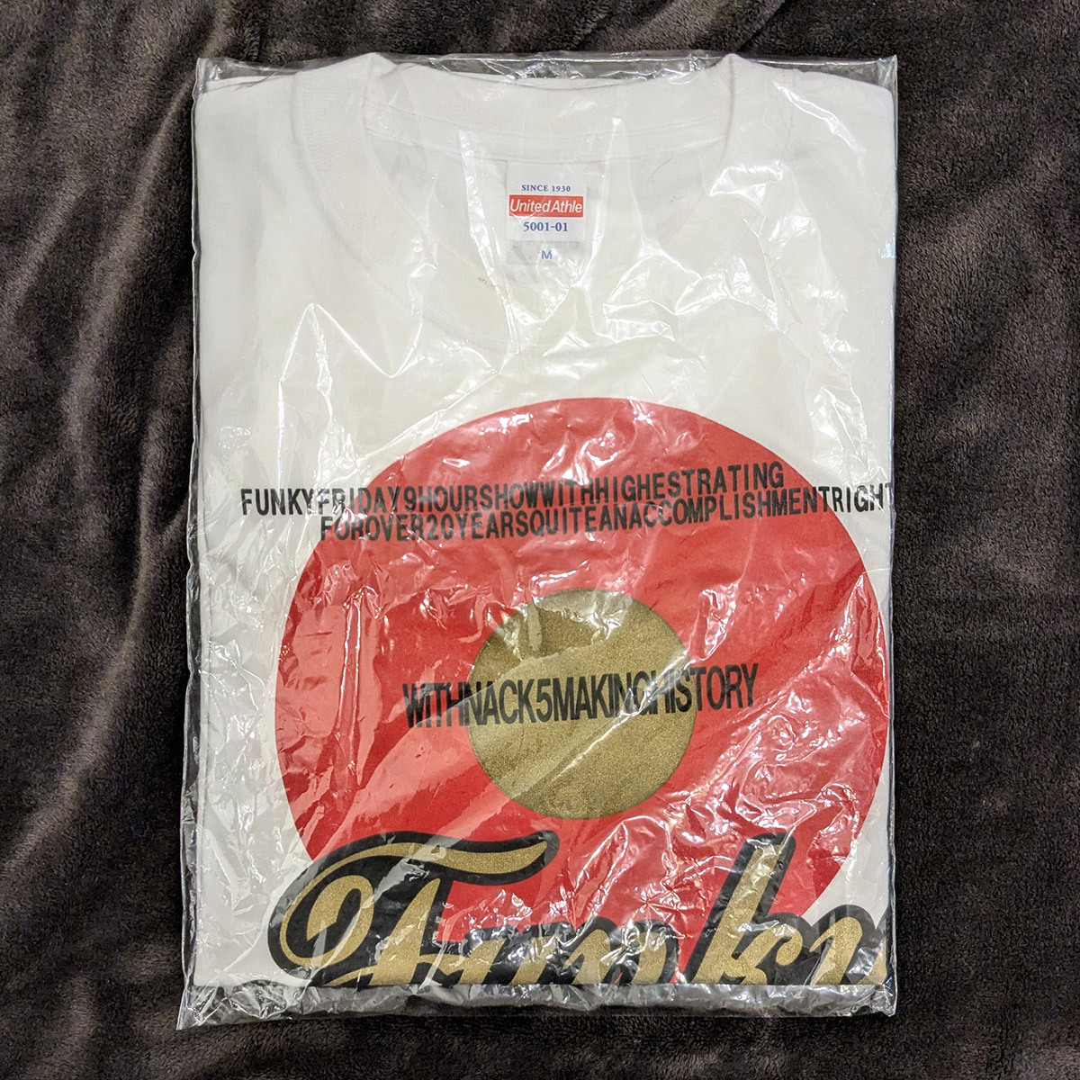 Yahoo!オークション -「ファンキーフライデー tシャツ」の落札 Yahoo!オークション -「ファンキーフライデー tシャツ」の落札