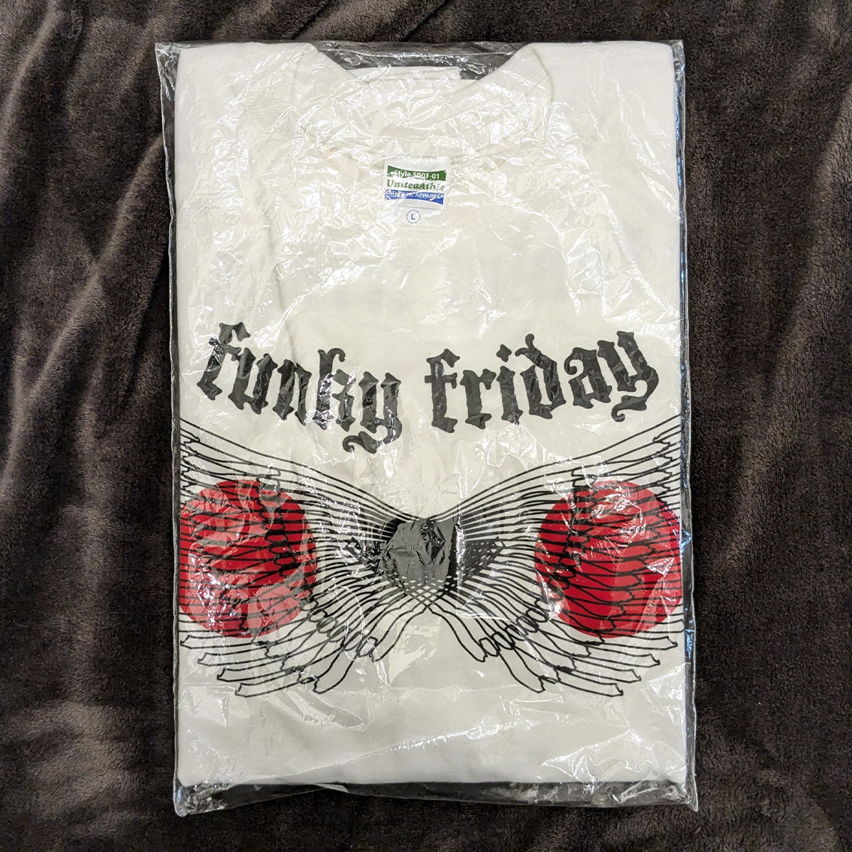 Yahoo!オークション -「ファンキーフライデー tシャツ」の落札 Yahoo!オークション -「ファンキーフライデー tシャツ」の落札