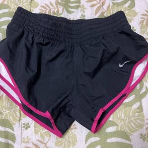 ショートパンツ ランニングパンツ NIKE