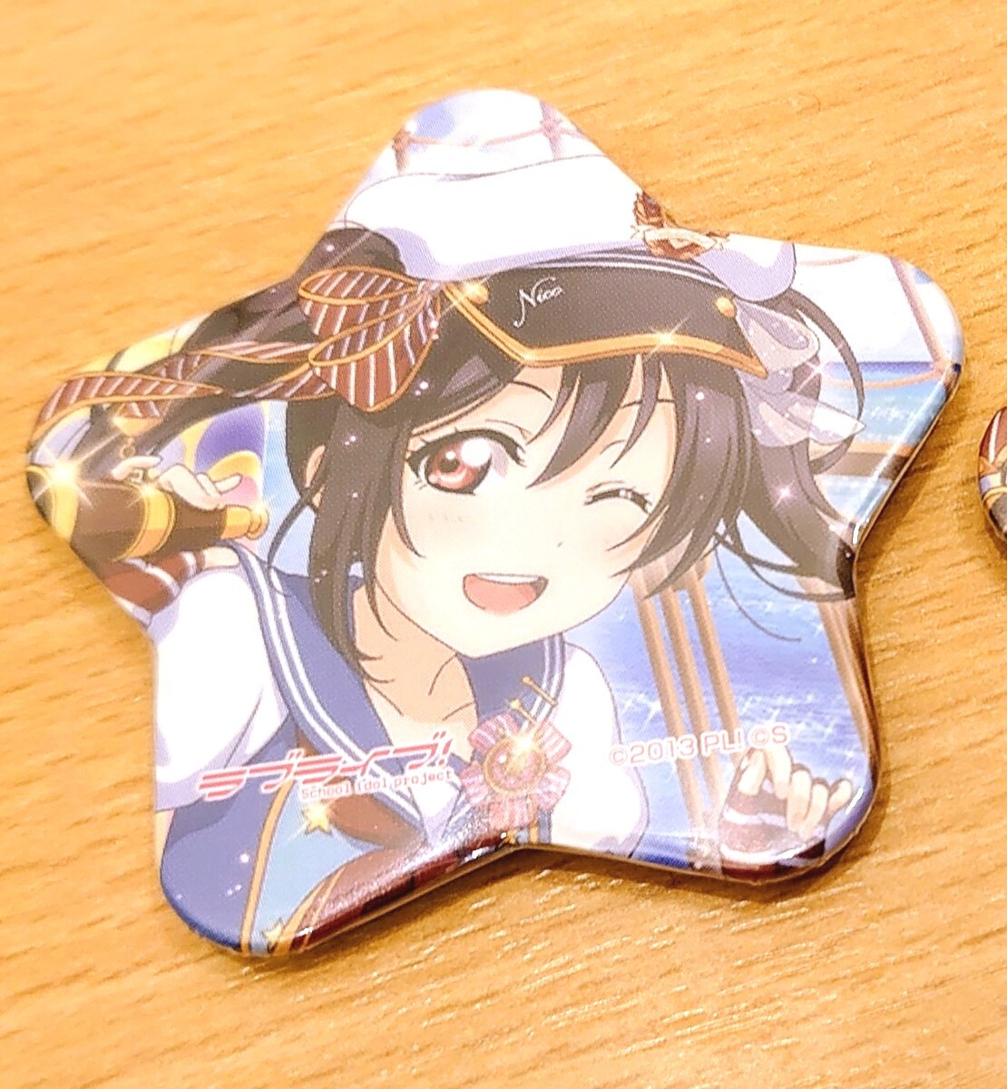 Amazon.co.jp: ラブライブ 星形缶バッジ 矢澤にこ : おもちゃ