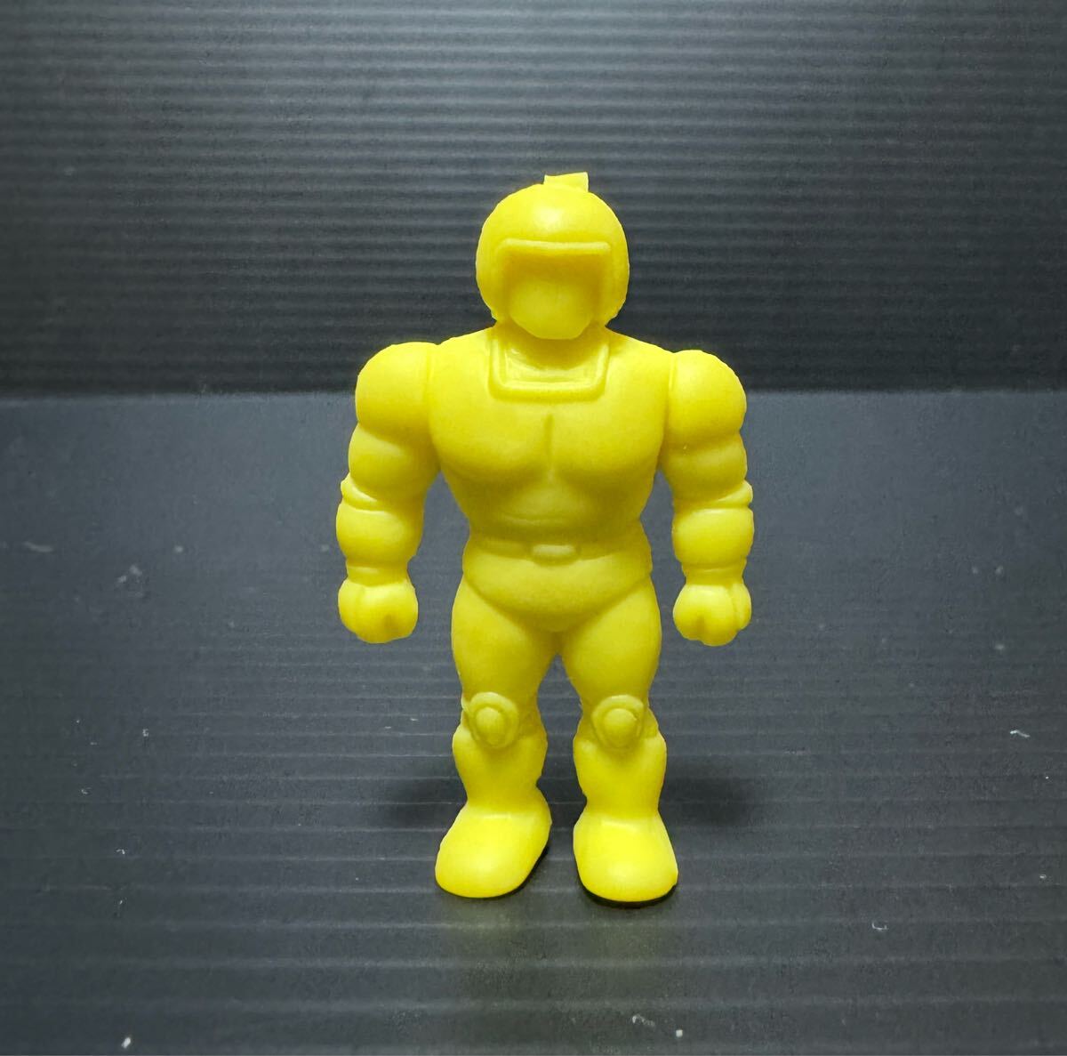 キン肉マン消しゴム　キンケシ　「キン肉マン」黄色　当時もの Yahoo!オークション - キン消し パート1 キン肉マン 黄色 当時物