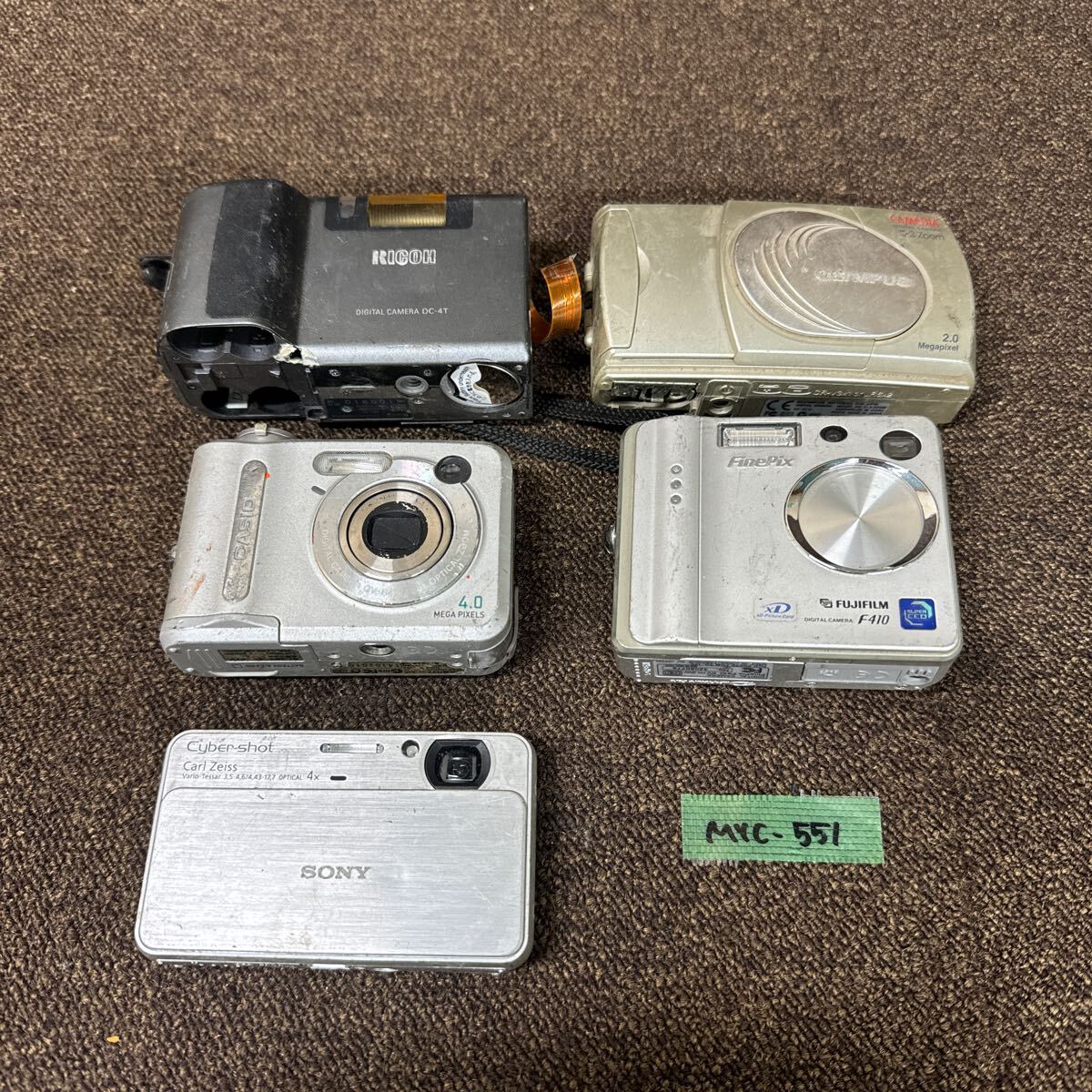 平成レトロ CASIOカシオ QV-R40動作品 美品 3電池駆動 - メルカリ