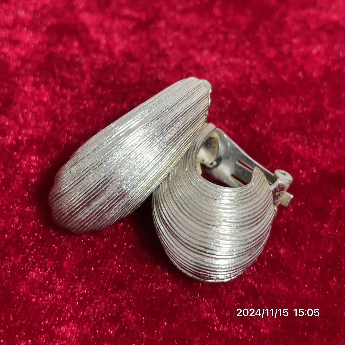 vintage Dior クリスチャン ディオール 雫 ライン調 シルバーカラー イヤリング アクセサリー