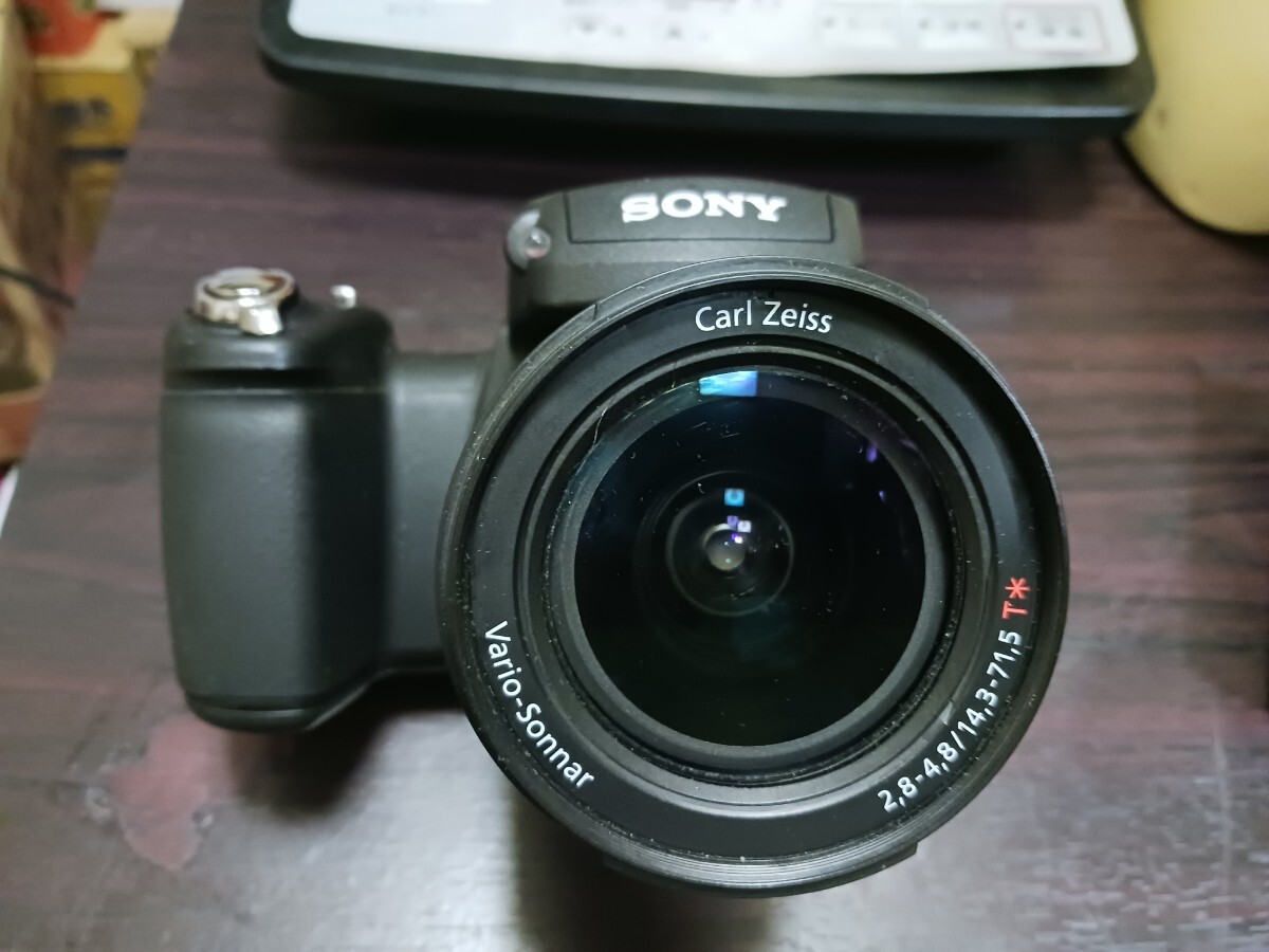 Yahoo!オークション -「ソニー dsc-r1」の落札相場・落札価格 Yahoo!オークション -「ソニー dsc-r1」の落札相場・落札価格