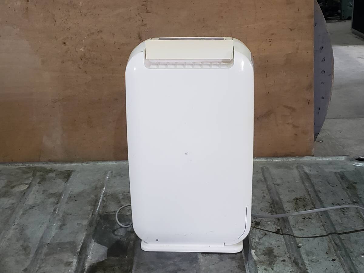 Yahoo!オークション -「△日立」(除湿器) (加湿器、除湿器)の Yahoo!オークション -「△日立」(除湿器) (加湿器、除湿器)の