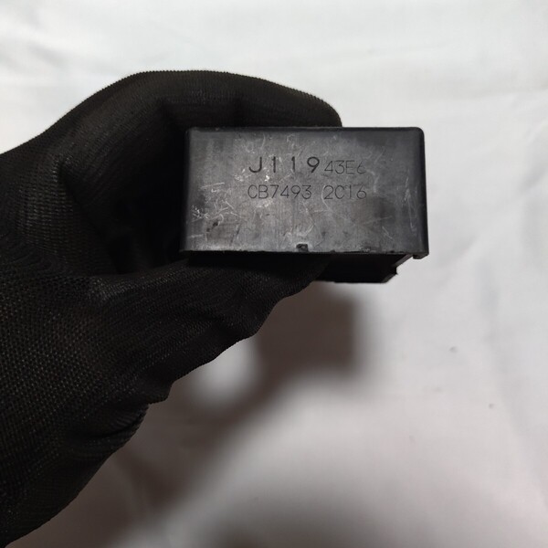 2 41124 スズキ レッツ2 CA1PA レギュレター イグナイター CDI ECU PGM-DCTユニット レクチファイア 実働取外し 純正 中古