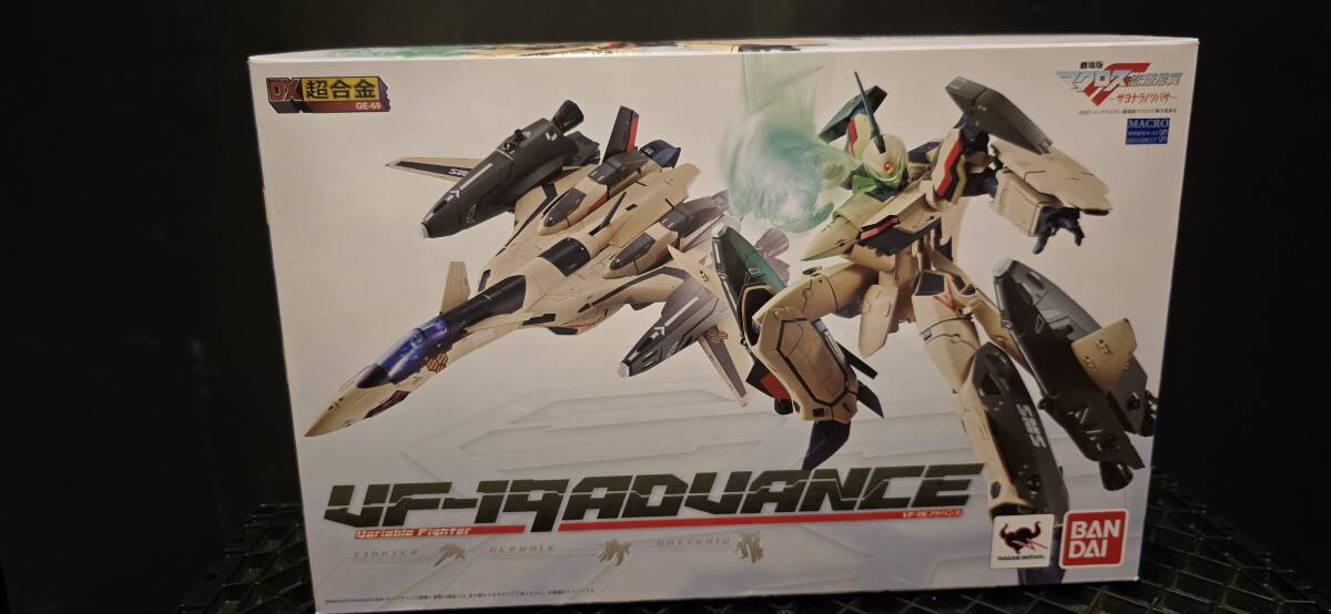 Yahoo!オークション -「dx超合金 vf-19 advance」の落札相場