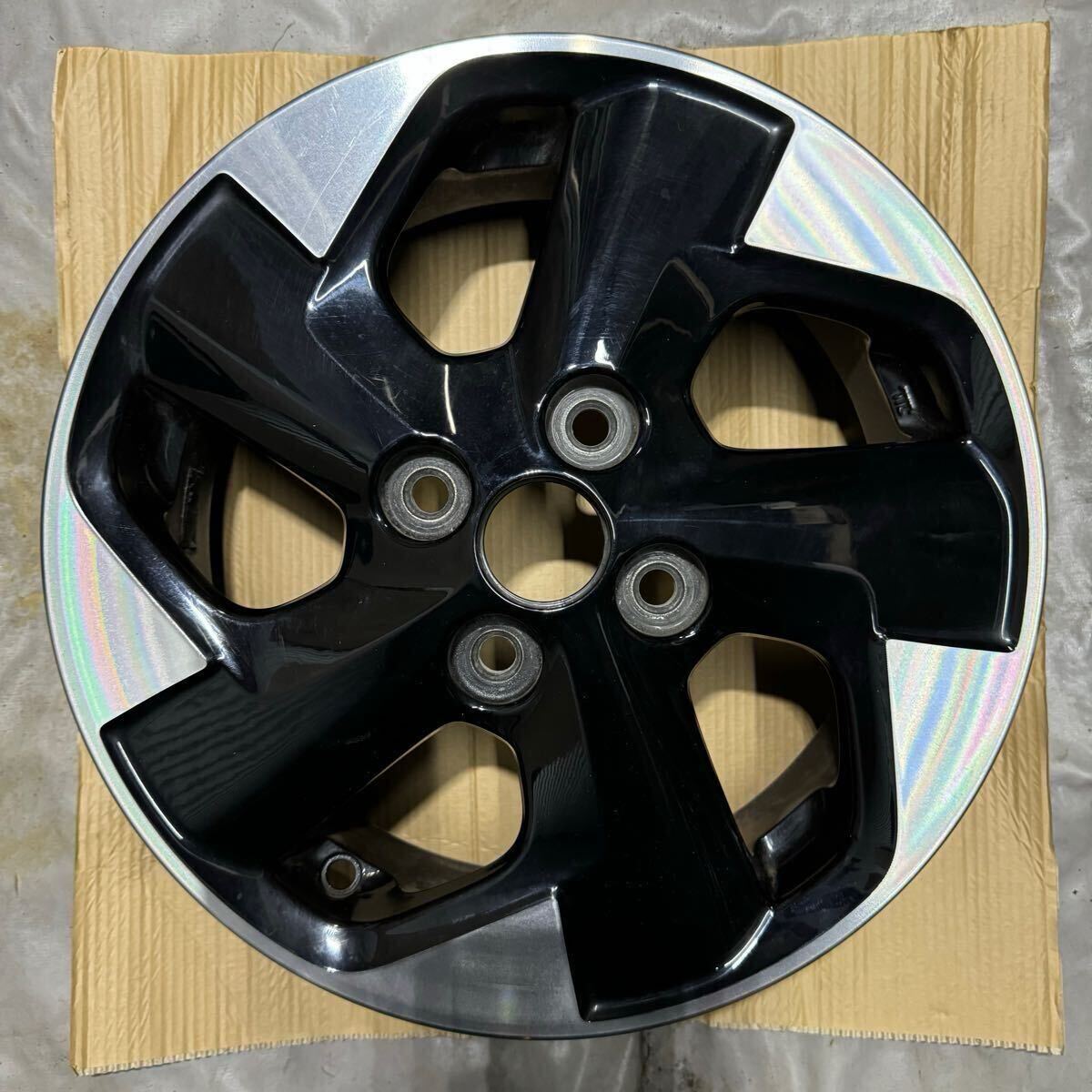 楽天市場】送料無料 ４本セット ホイールのみ KITジャパン QRASIZ SE48 クレイシズ マットブラック 18インチ 8J インセット+43  5穴 PCD114.3 JWL トヨタ純正平座ナット仕様 適合：ハリアー カローラクロス RAV4 クラウン（3.5Lビッグキャリパー対応） :  タイヤショップ 