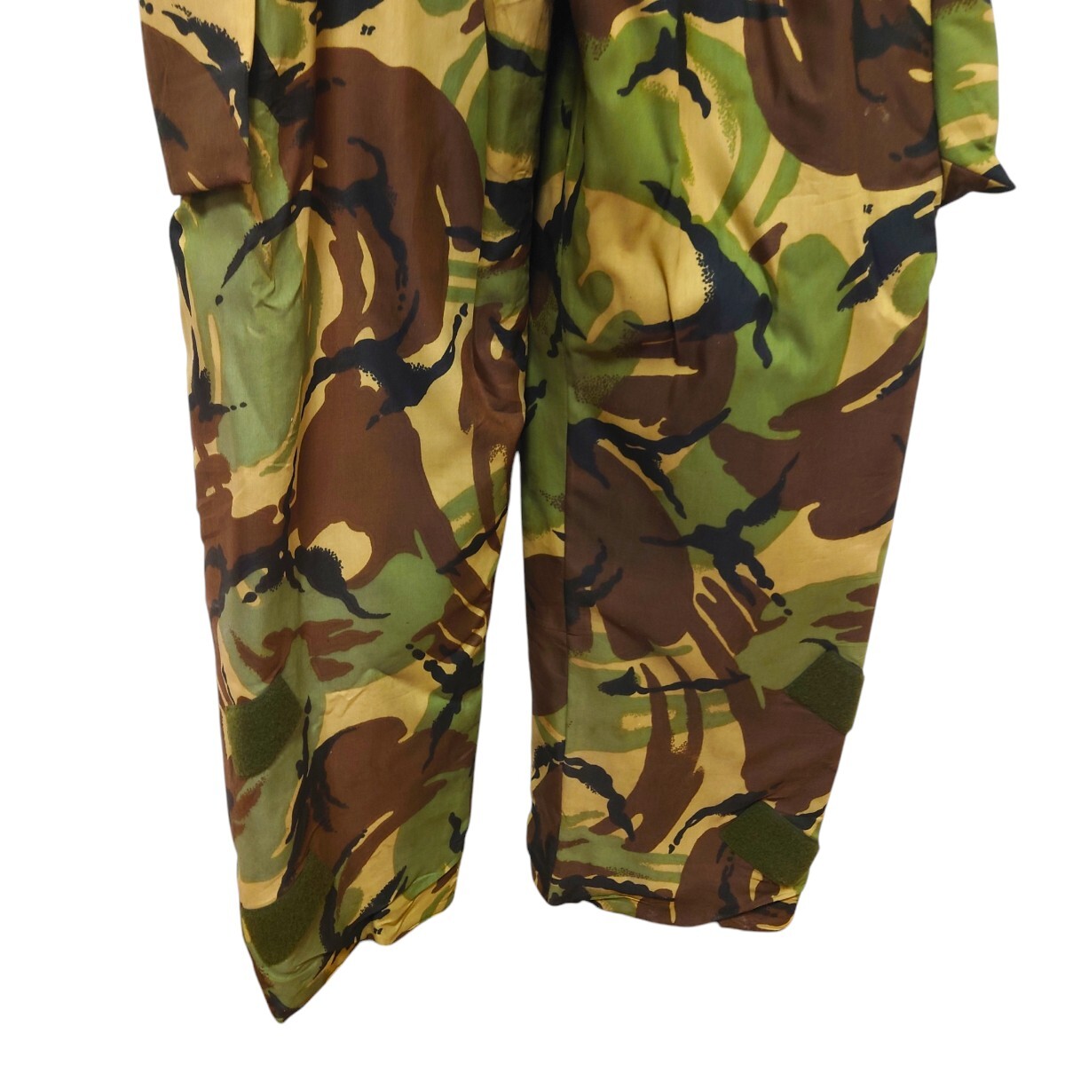 【BRITISH ARMY】90's NBCスーツ ケミカルパンツ A-2676