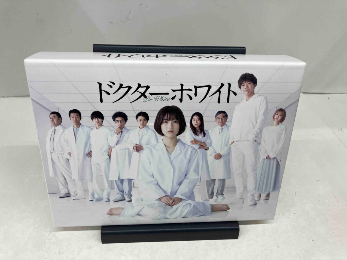 Amazon.co.jp: ドクターホワイト DVD-BOX : 浜辺美波, 柄本佑, 瀧本美織, 岡崎紗絵, 片桐仁, 高橋努, 高橋文哉,  勝地涼, 宮田俊哉, 毎熊克哉: DVD