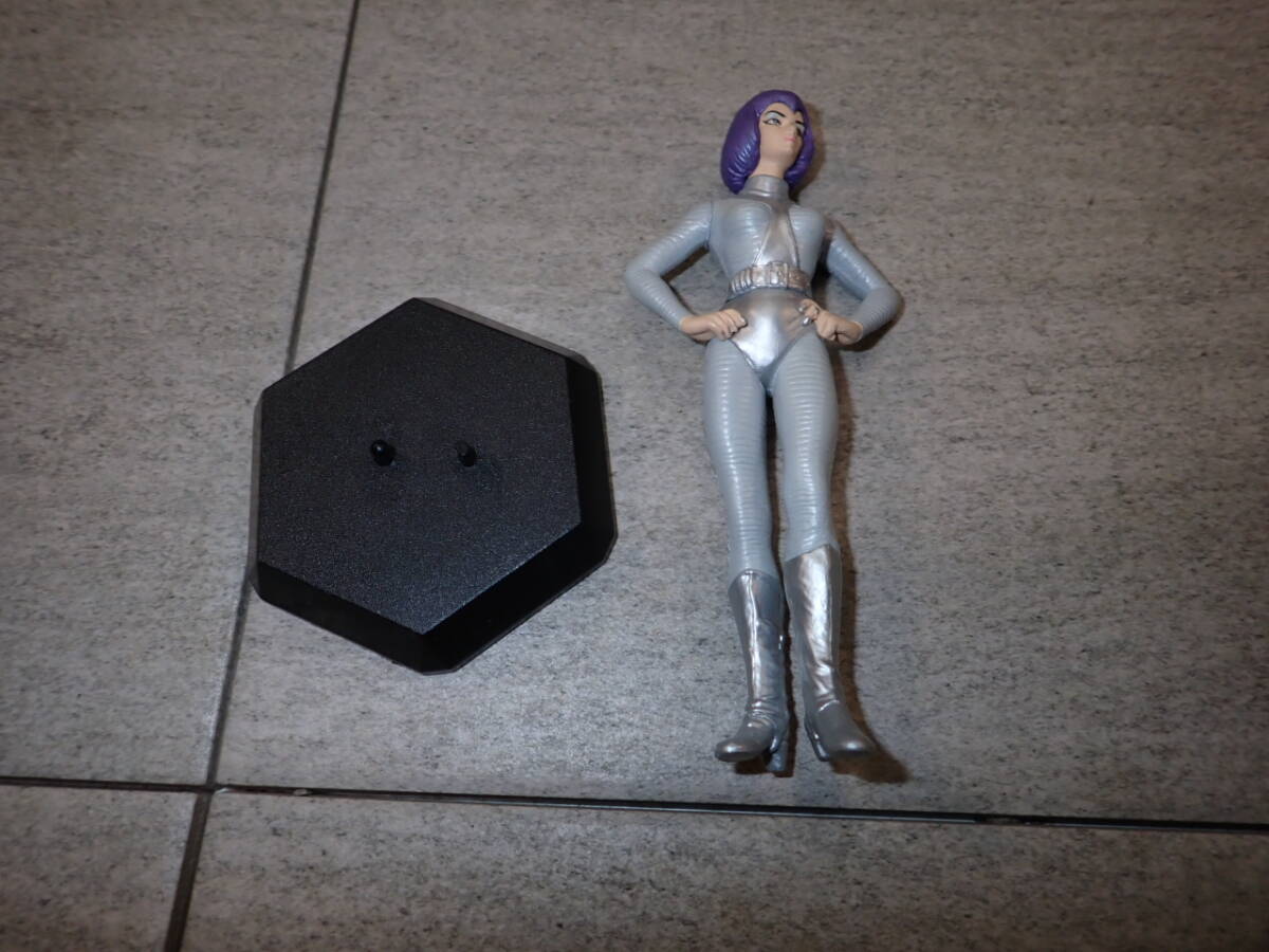 Yahoo!オークション -「謎の円盤ufo エリス中尉」(フィギュア Yahoo!オークション -「謎の円盤ufo エリス中尉」(フィギュア