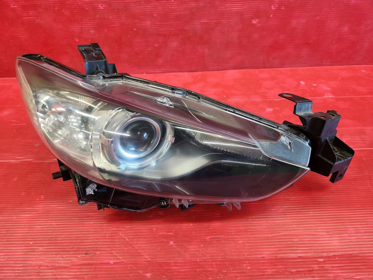 新品・未使用】アテンザ ヘッドライト LDA-GJ2AW中期 ALH 右のみ