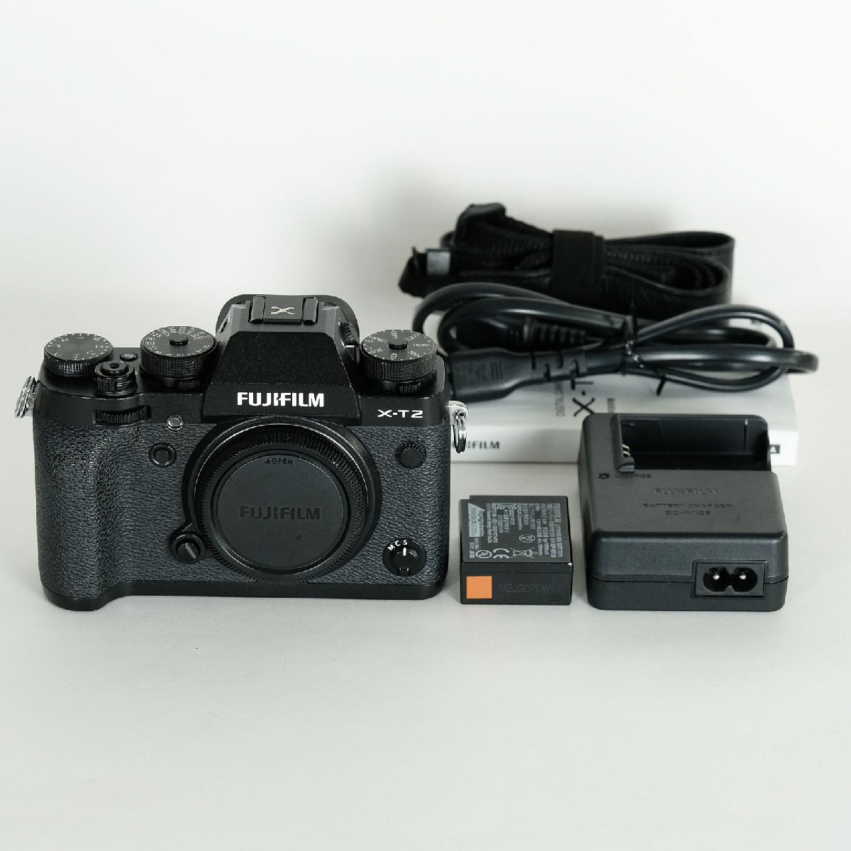 Yahoo!オークション -「フジフイルム x-t2 ボディ ブラック」の Yahoo!オークション -「フジフイルム x-t2 ボディ ブラック」の