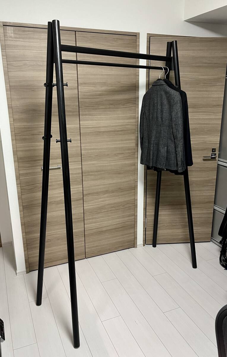 Yahoo!オークション -「cassina」(コートハンガー) (ハンガー Yahoo!オークション -「cassina」(コートハンガー) (ハンガー