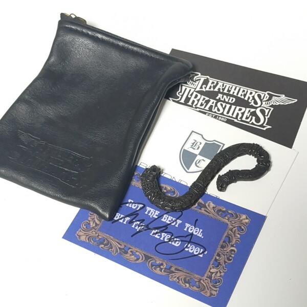 Leathers and Treasures レザーズアンドトレジャーズ レザトレ ドアオープナー ネックレストップ ペンダント ブラック(銅)