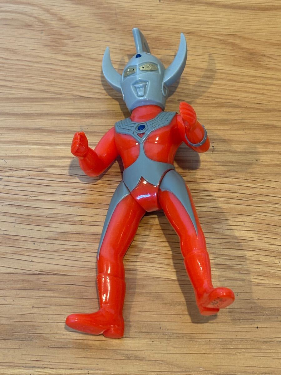 Yahoo!オークション -「ブルマァクソフビ」(ウルトラマンタロウ Yahoo!オークション -「ブルマァクソフビ」(ウルトラマンタロウ