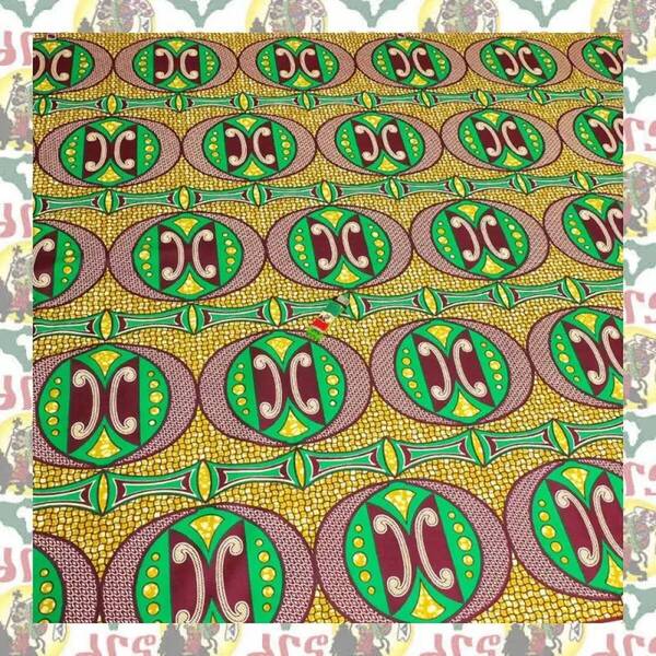 【SALE/180cm x 110cm/2ヤード】アフリカンプリント生地 afrifab-f13 アフリカ布 アフリカ生地 ゴールドプリント アンカラ キテンゲ