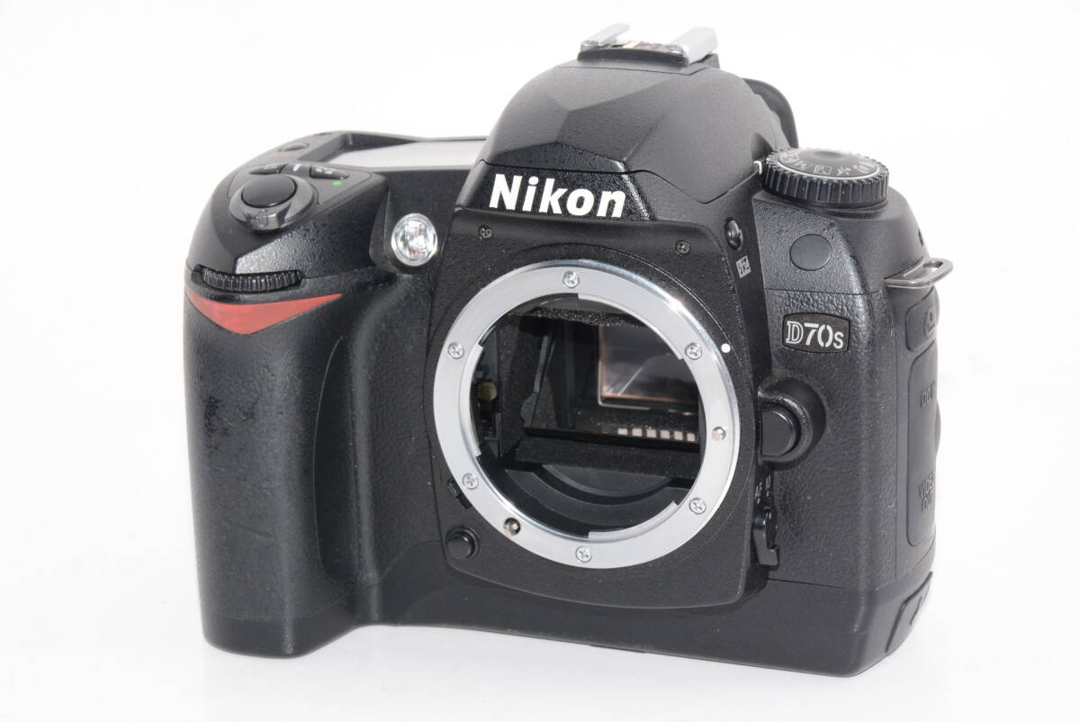 Yahoo!オークション -「nikon d70」(デジタルカメラ) (カメラ Yahoo!オークション -「nikon d70」(デジタルカメラ) (カメラ