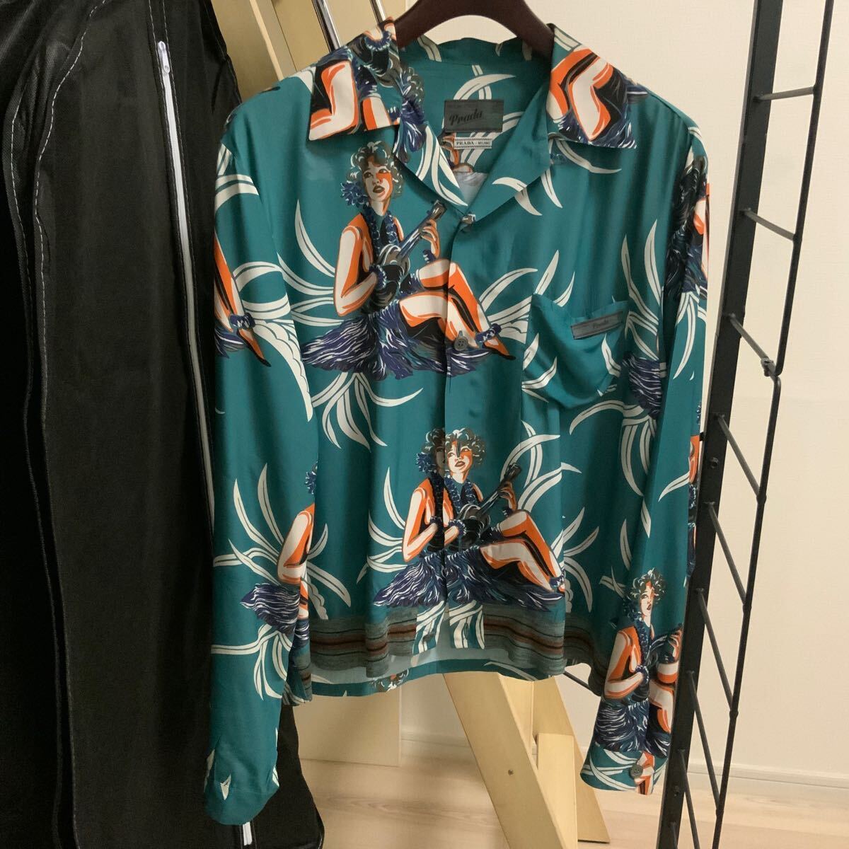 Yahoo!オークション -「prada 14ss」の落札相場・落札価格 Yahoo!オークション -「prada 14ss」の落札相場・落札価格
