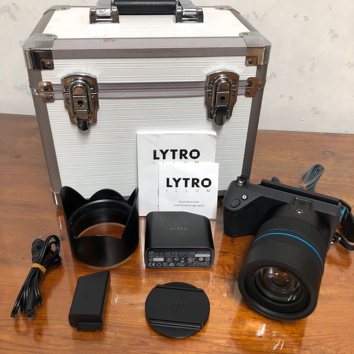 Yahoo!オークション -「lytro camera」の落札相場・落札価格 Yahoo!オークション -「lytro camera」の落札相場・落札価格