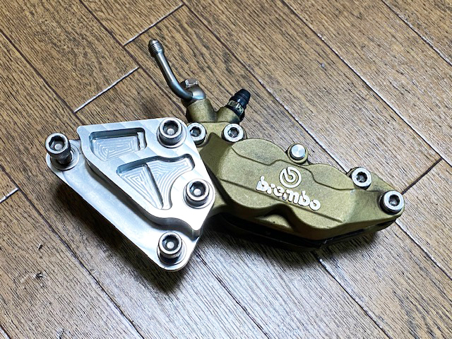 Yahoo!オークション -「ブレンボ キャリパー」(ハーレー Yahoo!オークション -「ブレンボ キャリパー」(ハーレー