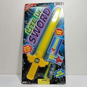 日本トイザらス Space Force 光るアクションブレード 電池付き 未開封品 ライトアップソード ビンテージ 初期トイザらス 玩具 おもちゃ