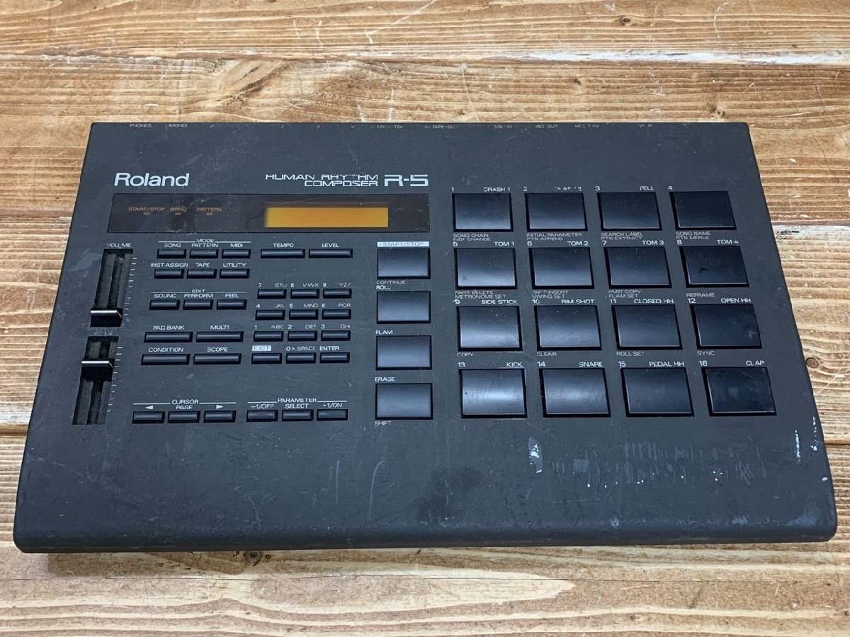 Yahoo!オークション -「roland r-5」の落札相場・落札価格 Yahoo!オークション -「roland r-5」の落札相場・落札価格