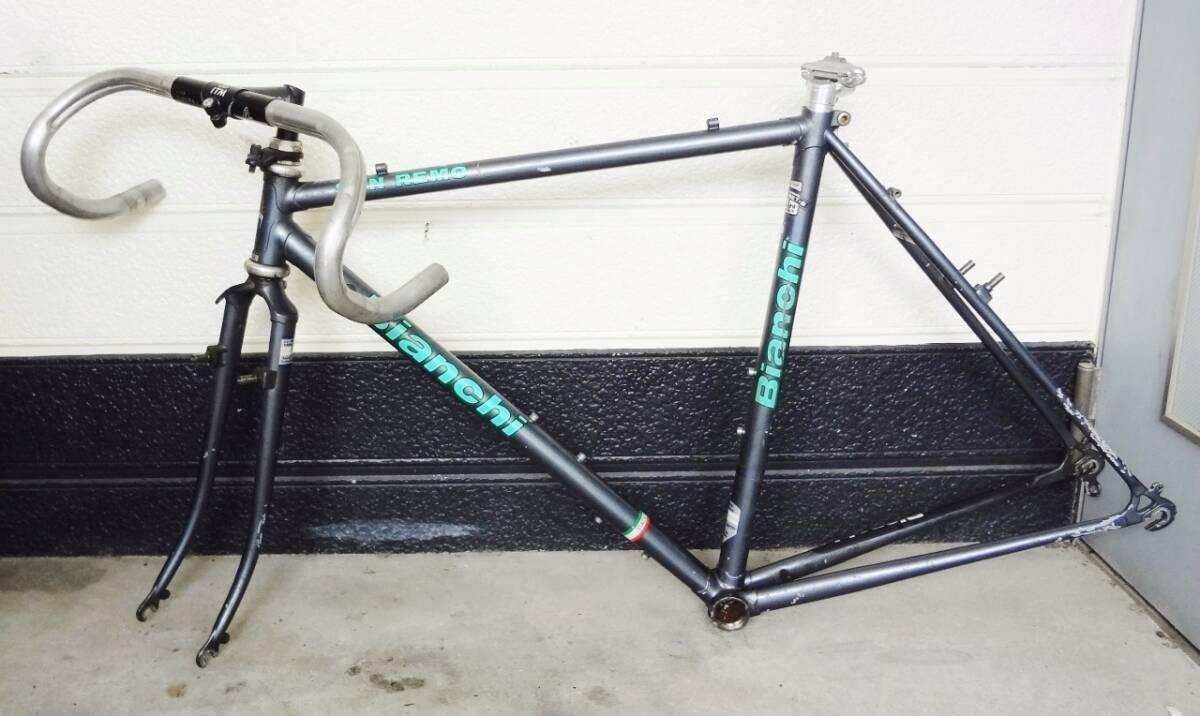 Yahoo!オークション -「(bianchi ビアンキ) クロモリ」(自転車 Yahoo!オークション -「(bianchi ビアンキ) クロモリ」(自転車