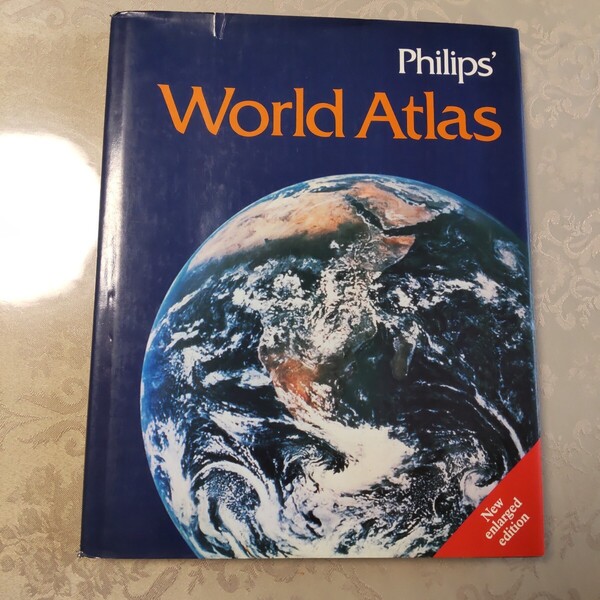 PHILIPS WORLD ATLAS フィリップス 世界地図帳 洋書 英語英国版 1984年 書き込みなし 美本 英国購入 コレクション
