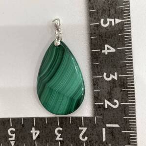 【E26084】マラカイト*孔雀石*ペンダント*Malachite*Pendant*天然石*パワーストーン*