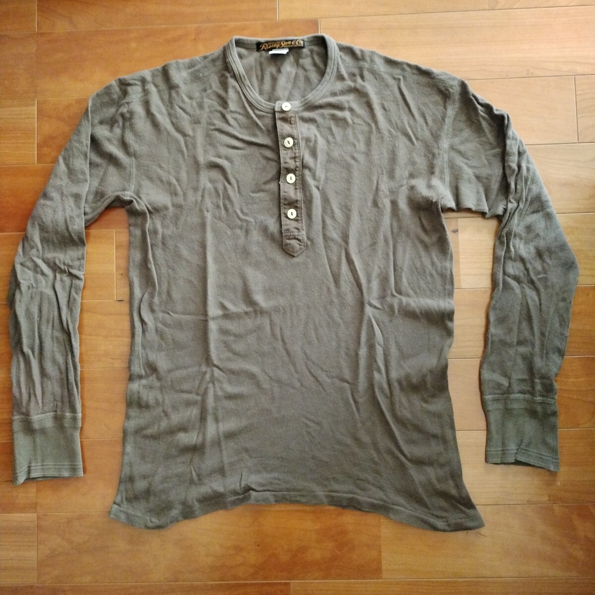 奈良美智のTシャツ ライジングサン RISING SUN NO1 古着 2025年最新】Yahoo!オークション -ライジングサン tシャツの中古
