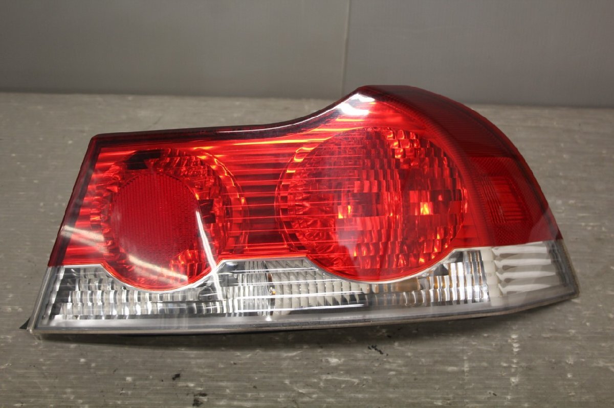 ボルボ純正部品 初代C70用キラ目ヘッドライト左右セット 9467890