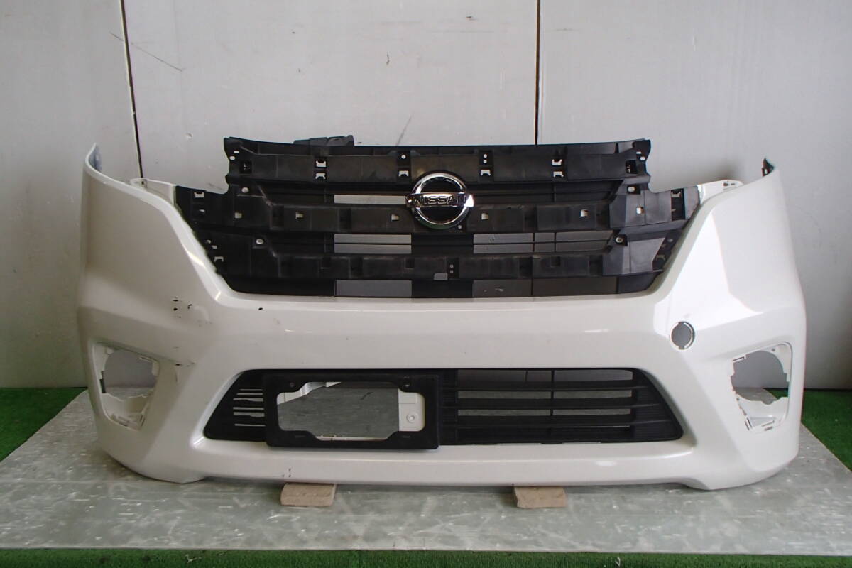 B21W 前期 デイズ HWS ハイウェイスター 純正 フロント グリル ホワイ