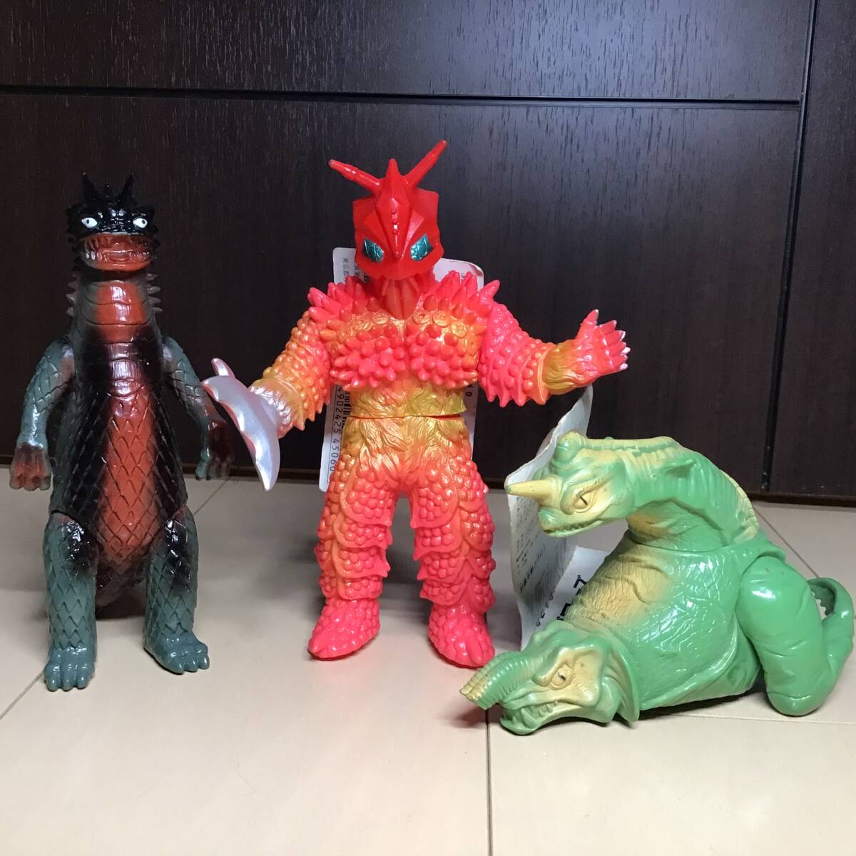 Yahoo!オークション -「ウルトラ怪獣ソフビ ベムラー Yahoo!オークション -「ウルトラ怪獣ソフビ ベムラー