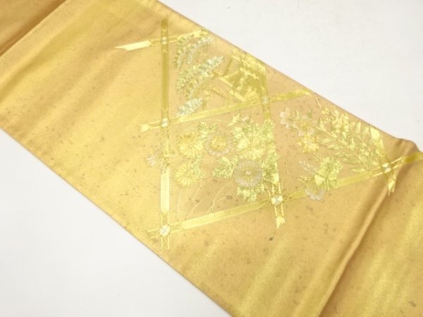 ys7233695; 未使用品 蘇州刺繍 斜め格子に松・菊模様袋帯【着】