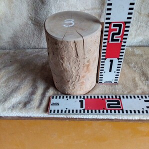 【送料込み】薪割り台⑥ 桜(さくら)の木で作製 直径13㎝前後 高さ19㎝(多少の誤差有り、真っ平らでは有りません)重さ2.1㎏
