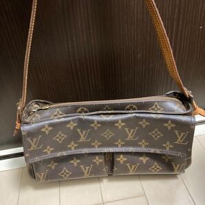 LOUIS VUITTON ルイヴィトン モノグラム ヴィバシテMM ハンドバッグ ショルダーバッグ ワンショルダーバッグ レディース ファッション