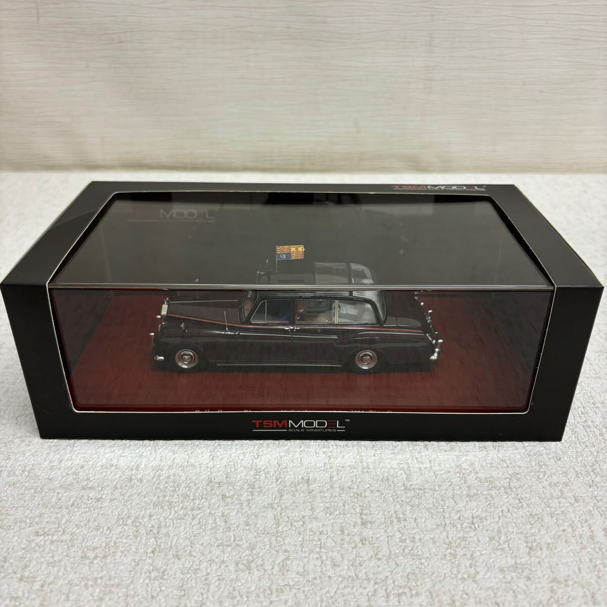 TSM Model 1:43 1949 Rolls Royce Silver Dawn, Silver