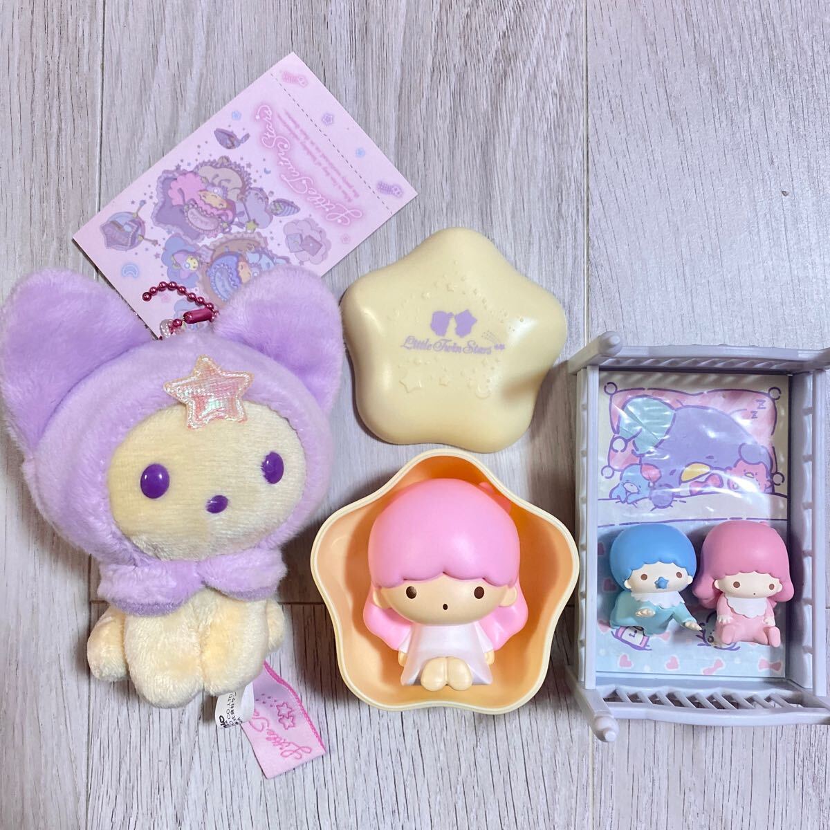 キキララ ぬいぐるみ リトルツインスターズ しあわせのにじいろ キキララ ぬいぐるみ リトルツインスターズ しあわせのにじいろ